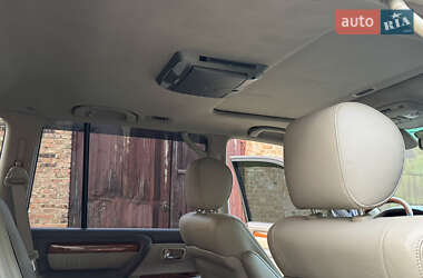 Внедорожник / Кроссовер Lexus LX 2006 в 