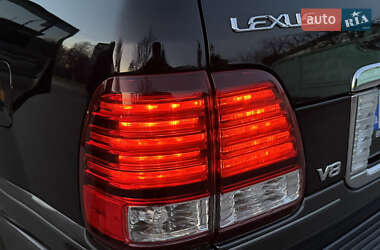Внедорожник / Кроссовер Lexus LX 2006 в 