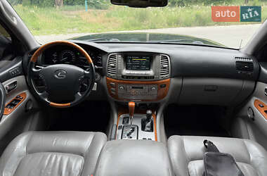 Внедорожник / Кроссовер Lexus LX 2007 в 