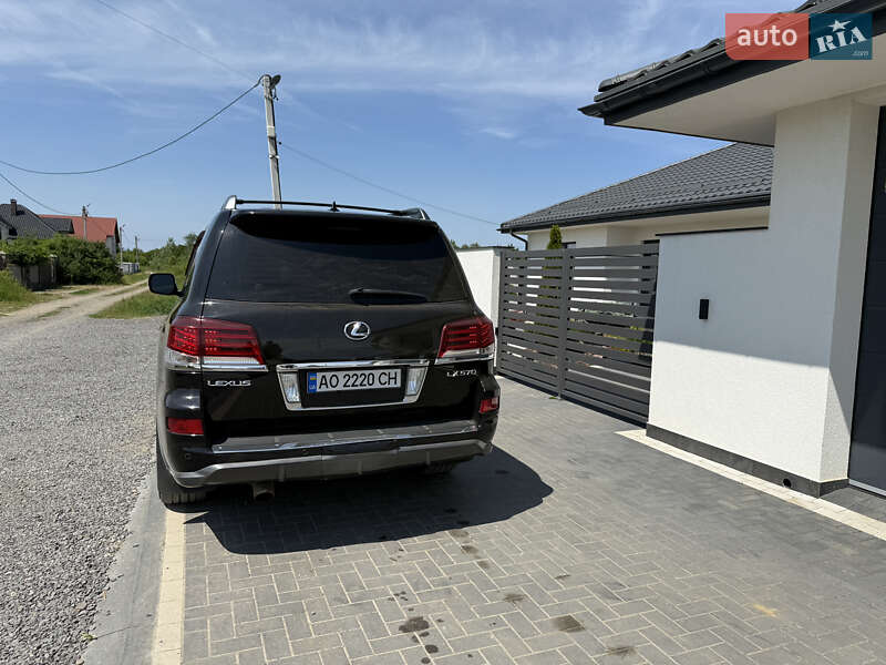 Внедорожник / Кроссовер Lexus LX 2008 в Ужгороде фото 12 Внедорожник / Кроссовер Lexus LX 2008 в Ужгороде