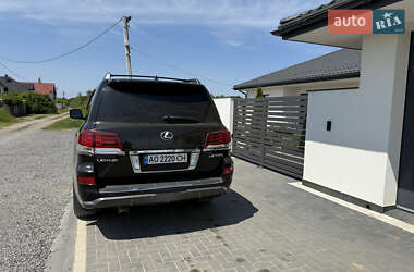Позашляховик / Кросовер Lexus LX 2008 в 