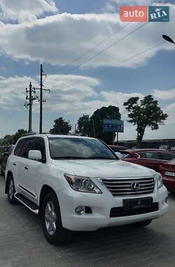 Внедорожник / Кроссовер Lexus LX 2010 в Одессе