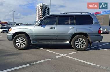 Внедорожник / Кроссовер Lexus LX 2004 в 