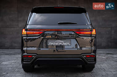 Позашляховик / Кросовер Lexus LX 2022 в 