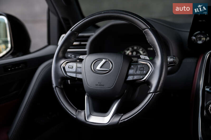 Позашляховик / Кросовер Lexus LX 2022 в Києві