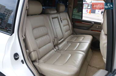 Внедорожник / Кроссовер Lexus LX 2005 в 
