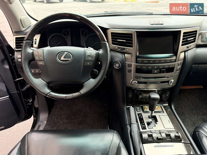 Позашляховик / Кросовер Lexus LX 2012 в Вінниці