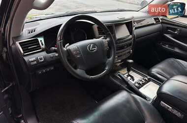 Внедорожник / Кроссовер Lexus LX 2012 в 