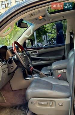 Позашляховик / Кросовер Lexus LX 2010 в 