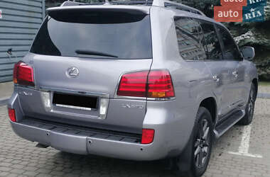 Внедорожник / Кроссовер Lexus LX 2008 в 