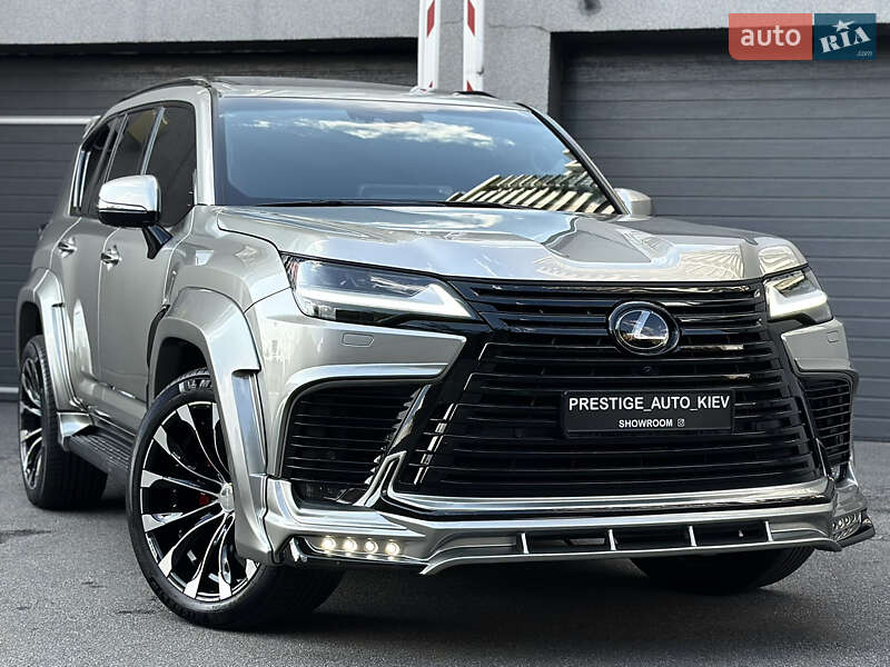 Lexus LX 2022