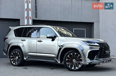Внедорожник / Кроссовер Lexus LX 2022 в 