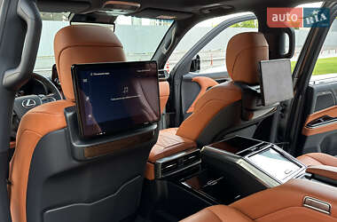 Внедорожник / Кроссовер Lexus LX 2022 в 