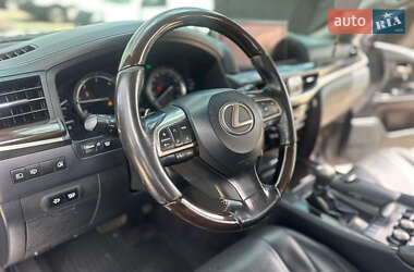 Внедорожник / Кроссовер Lexus LX 2017 в 