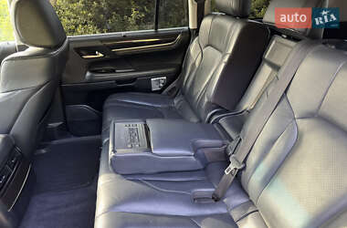 Внедорожник / Кроссовер Lexus LX 2017 в 