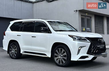 Внедорожник / Кроссовер Lexus LX 2019 в 