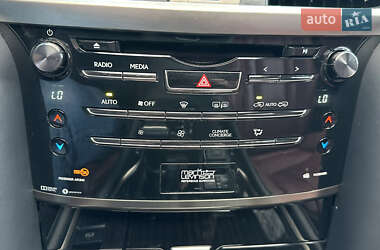 Внедорожник / Кроссовер Lexus LX 2019 в 