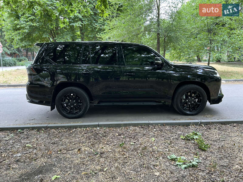 Внедорожник / Кроссовер Lexus LX 2020 в Днепре