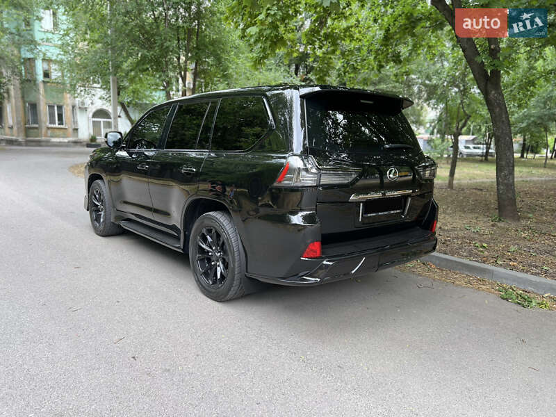 Внедорожник / Кроссовер Lexus LX 2020 в Днепре