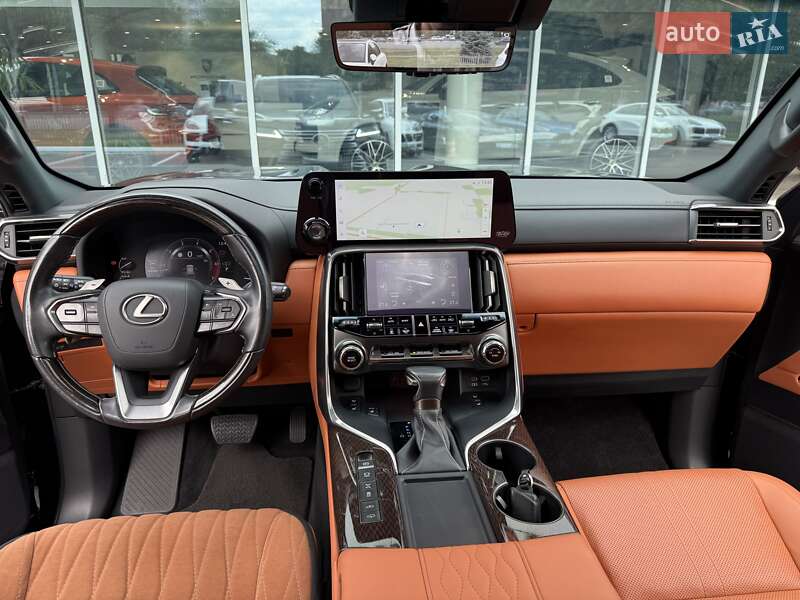 Внедорожник / Кроссовер Lexus LX 2023 в Днепре