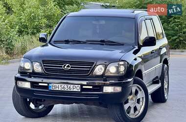Внедорожник / Кроссовер Lexus LX 2003 в 