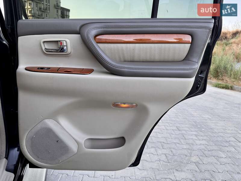 Внедорожник / Кроссовер Lexus LX 2003 в Одессе фото 64 Внедорожник / Кроссовер Lexus LX 2003 в Одессе