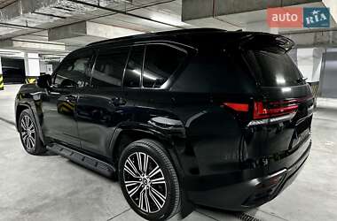 Позашляховик / Кросовер Lexus LX 2022 в 