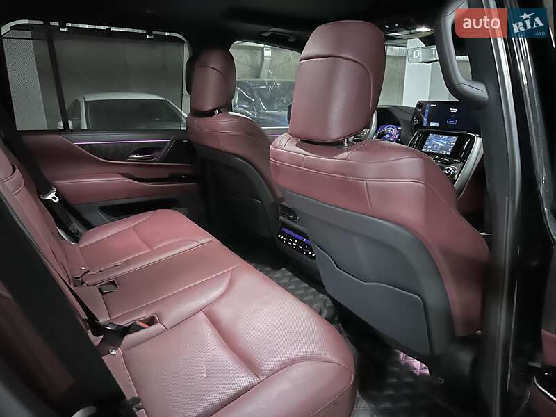 Внедорожник / Кроссовер Lexus LX 2022 в Днепре