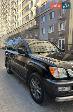 Внедорожник / Кроссовер Lexus LX 2005 в 