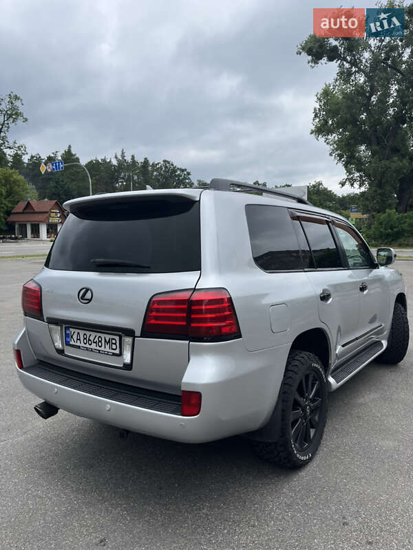 Позашляховик / Кросовер Lexus LX 2008 в Броварах