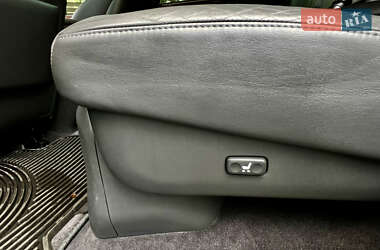 Внедорожник / Кроссовер Lexus LX 2008 в 