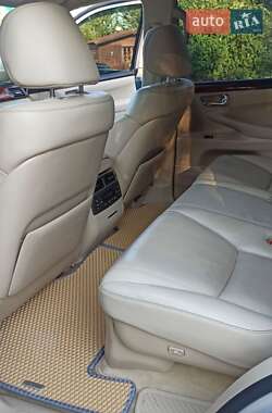 Внедорожник / Кроссовер Lexus LX 2008 в 