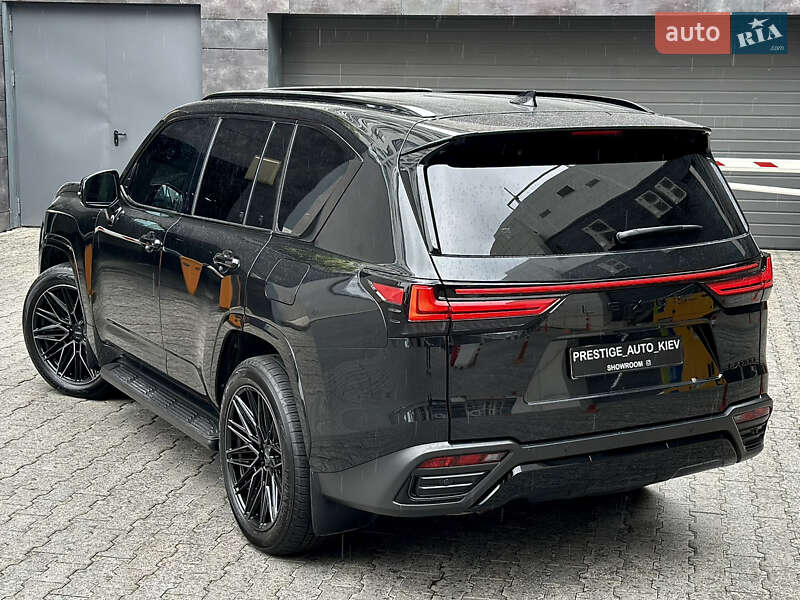 Внедорожник / Кроссовер Lexus LX 2022 в Киеве
