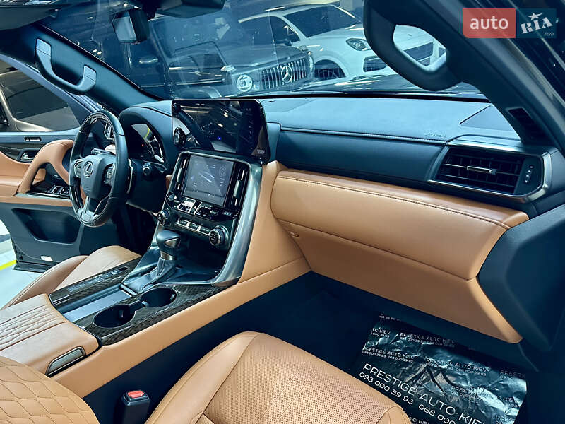Внедорожник / Кроссовер Lexus LX 2022 в Киеве