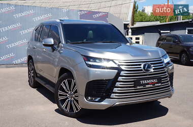 Внедорожник / Кроссовер Lexus LX 2022 в 