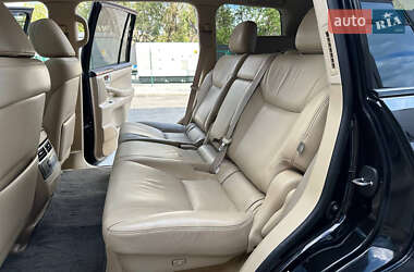 Позашляховик / Кросовер Lexus LX 2011 в 