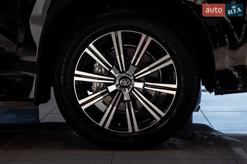 Позашляховик / Кросовер Lexus LX 2017 в Хмельницькому