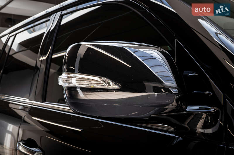 Позашляховик / Кросовер Lexus LX 2017 в Хмельницькому
