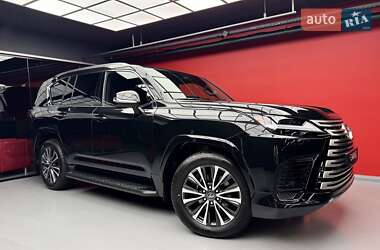 Позашляховик / Кросовер Lexus LX 2025 в 