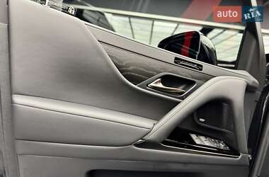 Позашляховик / Кросовер Lexus LX 2025 в 