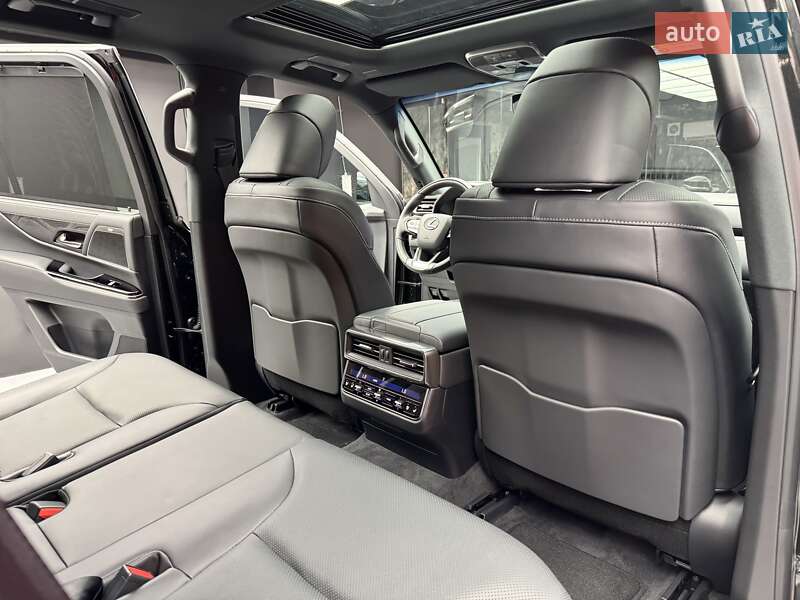 Внедорожник / Кроссовер Lexus LX 2025 в Киеве