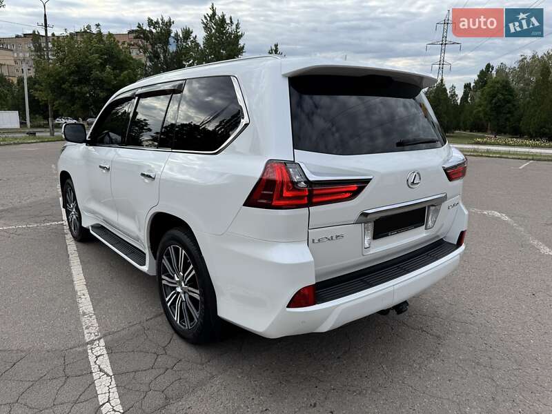Внедорожник / Кроссовер Lexus LX 2017 в Кривом Роге