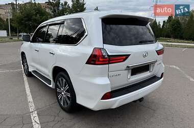 Позашляховик / Кросовер Lexus LX 2017 в 