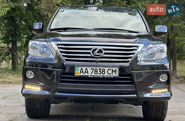 Внедорожник / Кроссовер Lexus LX 2011 в 