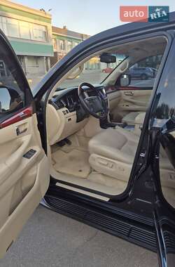 Внедорожник / Кроссовер Lexus LX 2008 в 