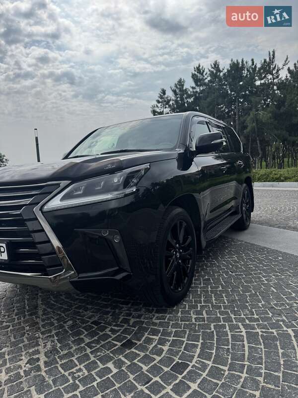 Внедорожник / Кроссовер Lexus LX 2019 в Днепре