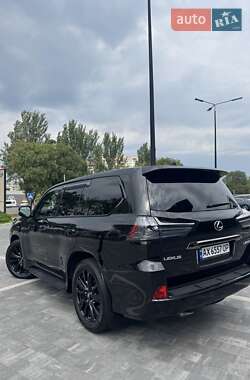 Позашляховик / Кросовер Lexus LX 2019 в 