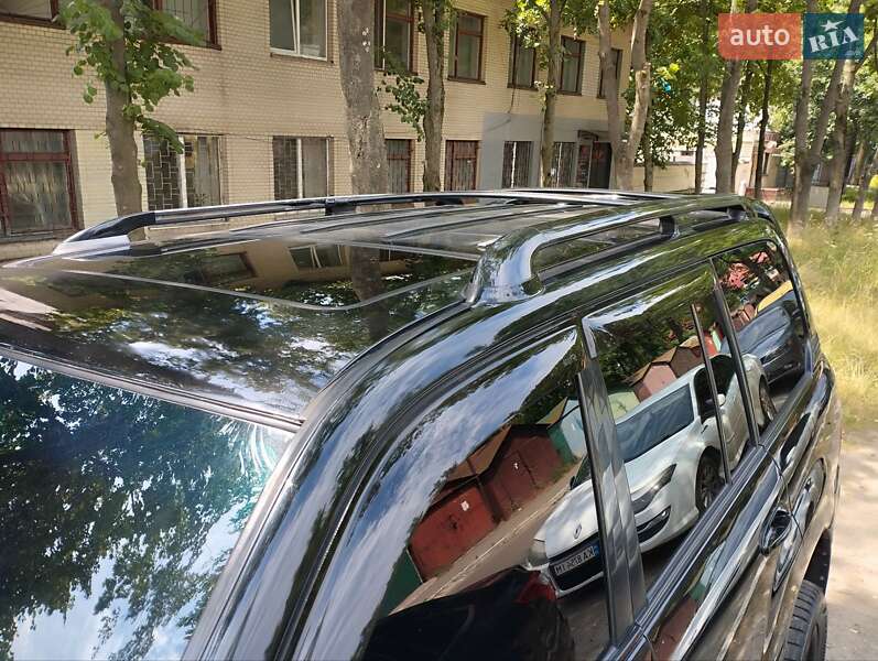 Позашляховик / Кросовер Lexus LX 2000 в Києві