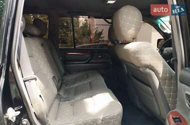Внедорожник / Кроссовер Lexus LX 2000 в 