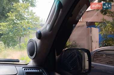 Внедорожник / Кроссовер Lexus LX 2000 в 